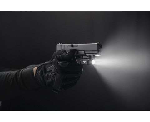 Armytek Latarka taktyczna Buckler M1 White Armytek Latarka taktyczna Buckler M1 White