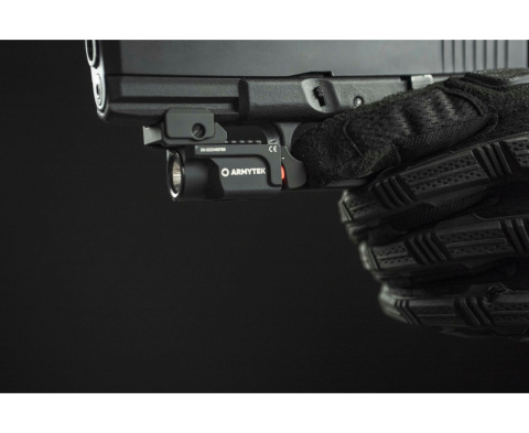 Armytek Latarka taktyczna Buckler M1 White Armytek Latarka taktyczna Buckler M1 White