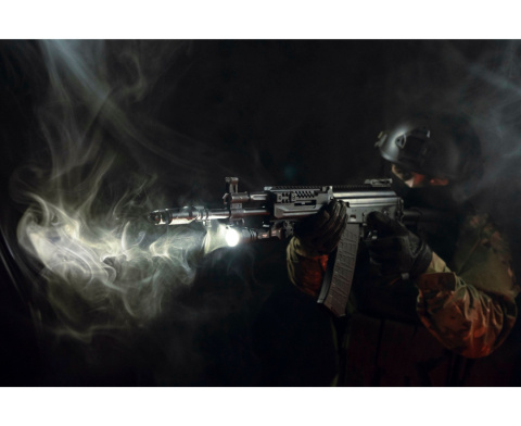 Armytek Latarka taktyczna Parma C2 Pro Armytek Latarka taktyczna Parma C2 Pro