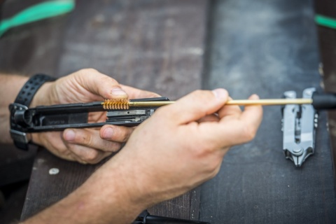 Zestaw do czyszczenia pistoletu .38 / 9mm Copper - czarny